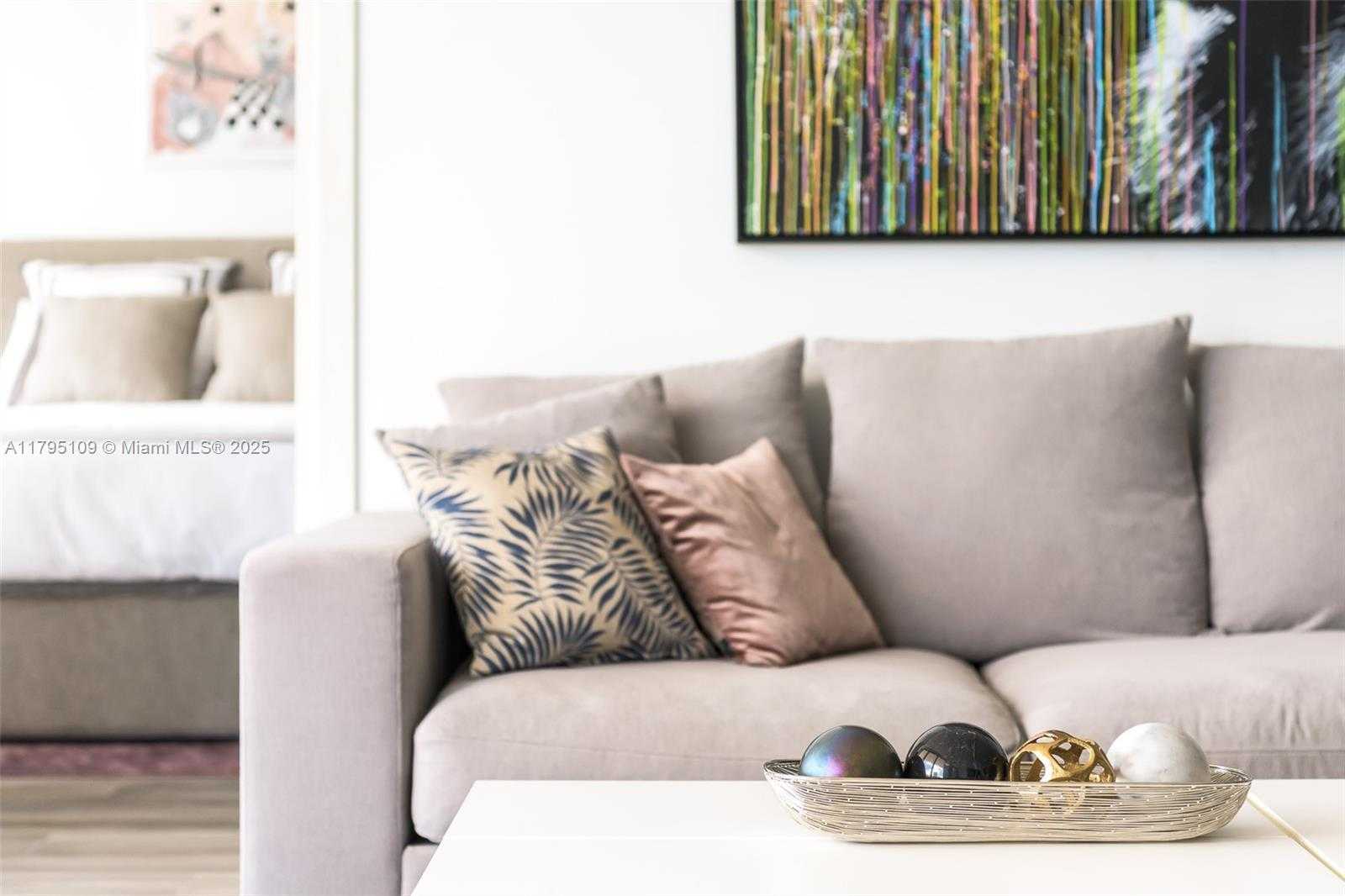 Small Image of 801 SOUTH MIAMI AVE #4302, Miami Number 28