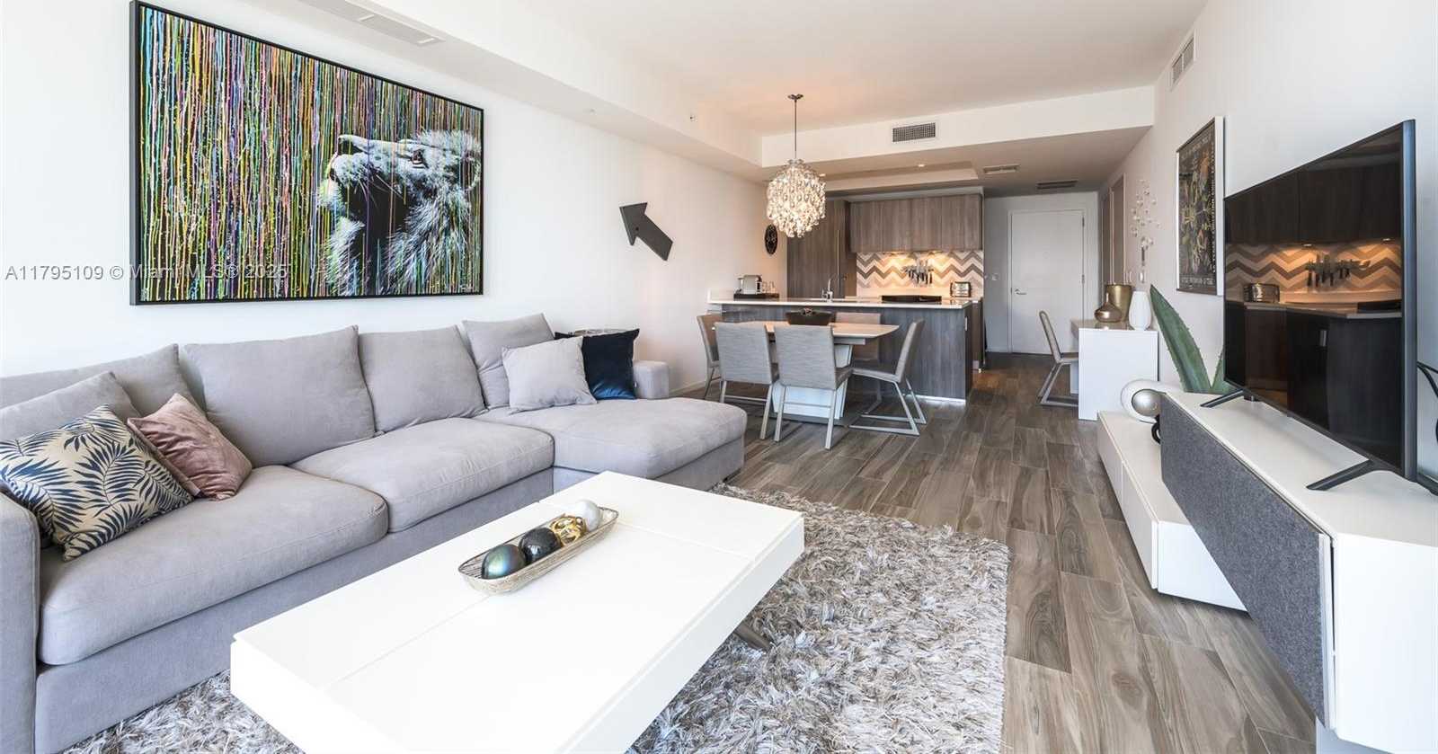 Small Image of 801 SOUTH MIAMI AVE #4302, Miami Number 3