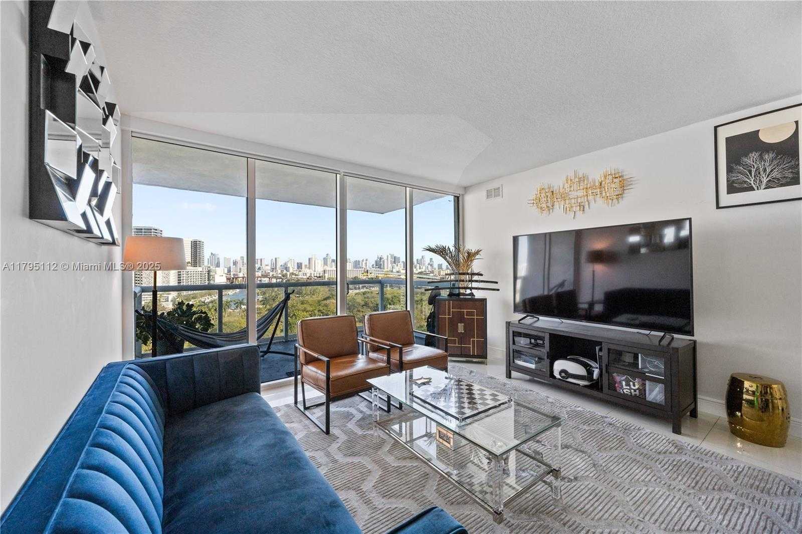 Small Image of 1861 NORTH WEST S RIVER DR #1507, Miami Number 16