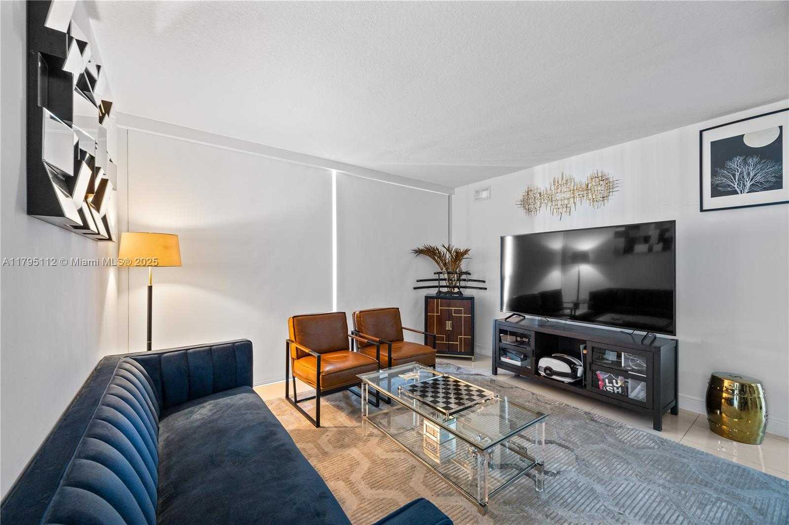 Small Image of 1861 NORTH WEST S RIVER DR #1507, Miami Number 17