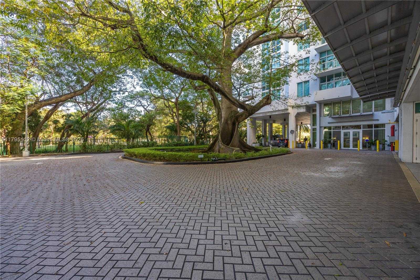 Small Image of 1861 NORTH WEST S RIVER DR #1507, Miami Number 49