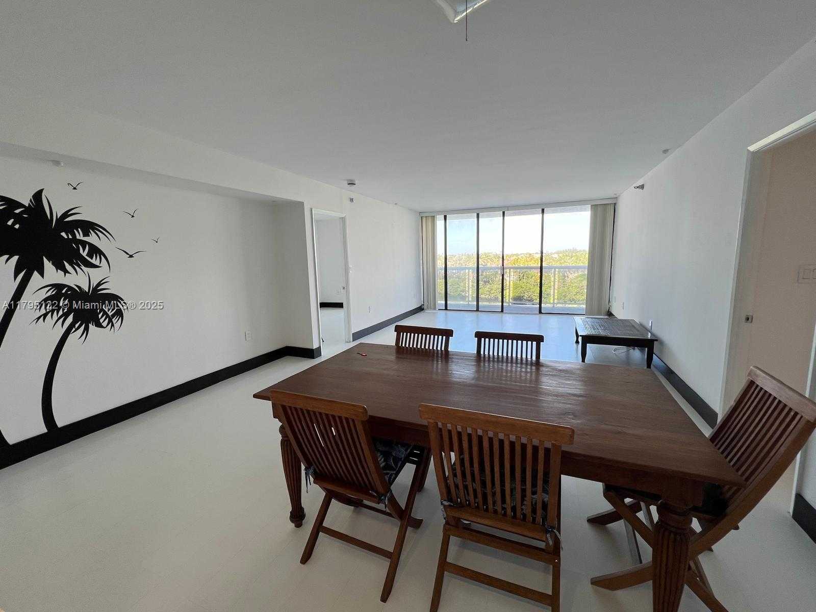 Small Image of 20515 EAST COUNTRY CLUB DR #649, Aventura Number 5