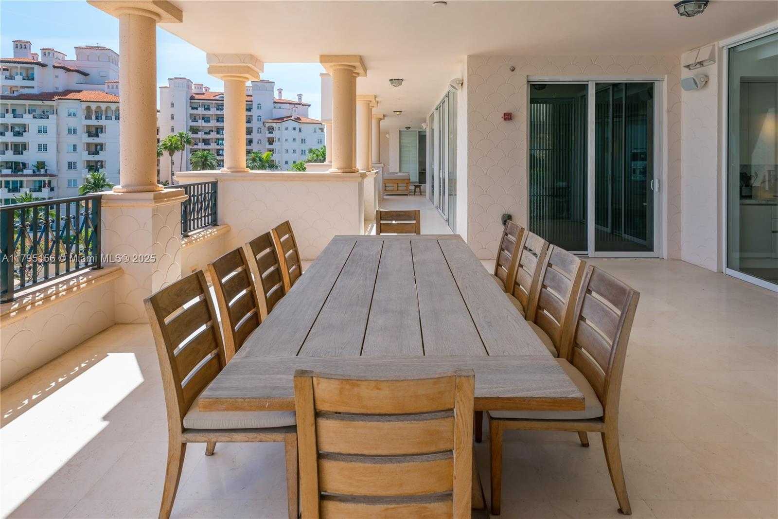 Small Image of 7143 FISHER ISLAND DR #7143, Fisher Island Number 29