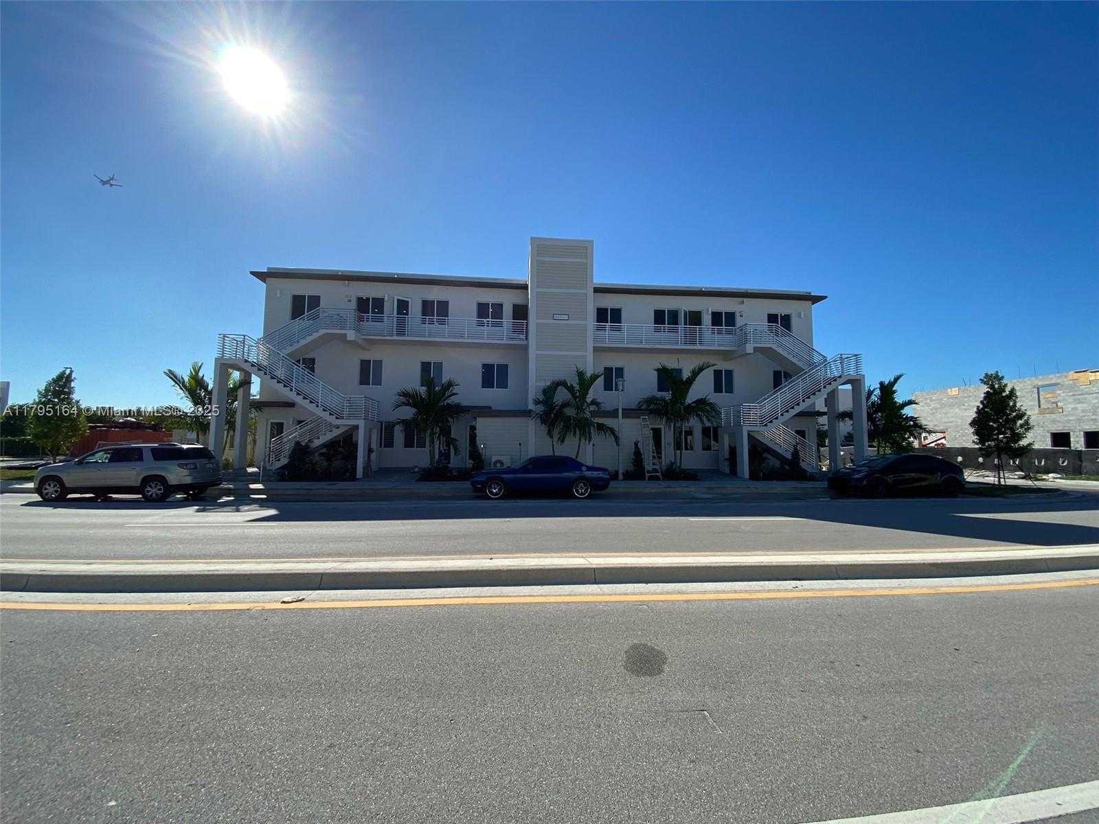 Small Image of 10250 NORTH WEST 66TH ST #103, Doral Number 29
