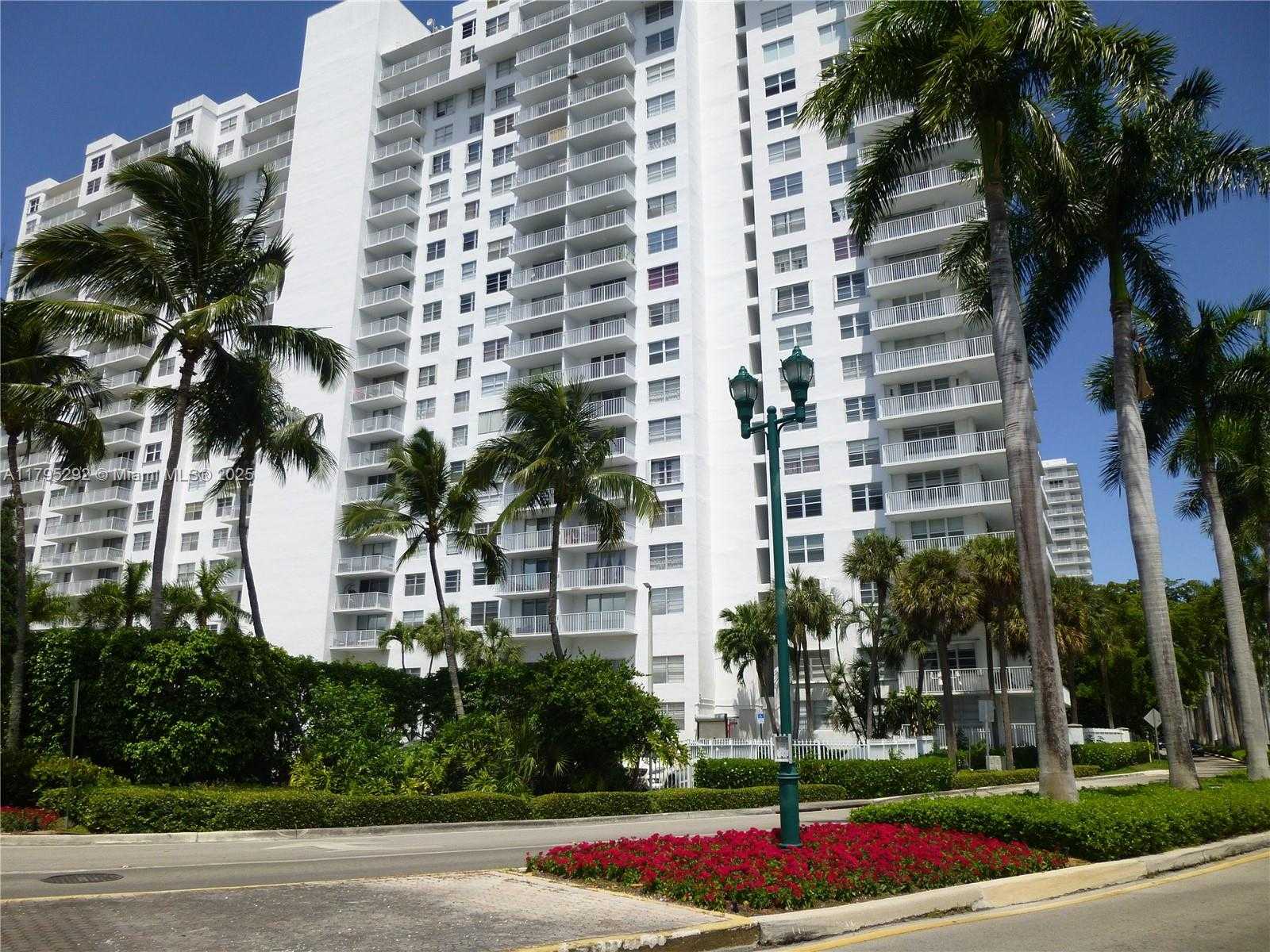 Small Image of 2801 NORTH EAST 183RD ST #1507W, Aventura Number 22