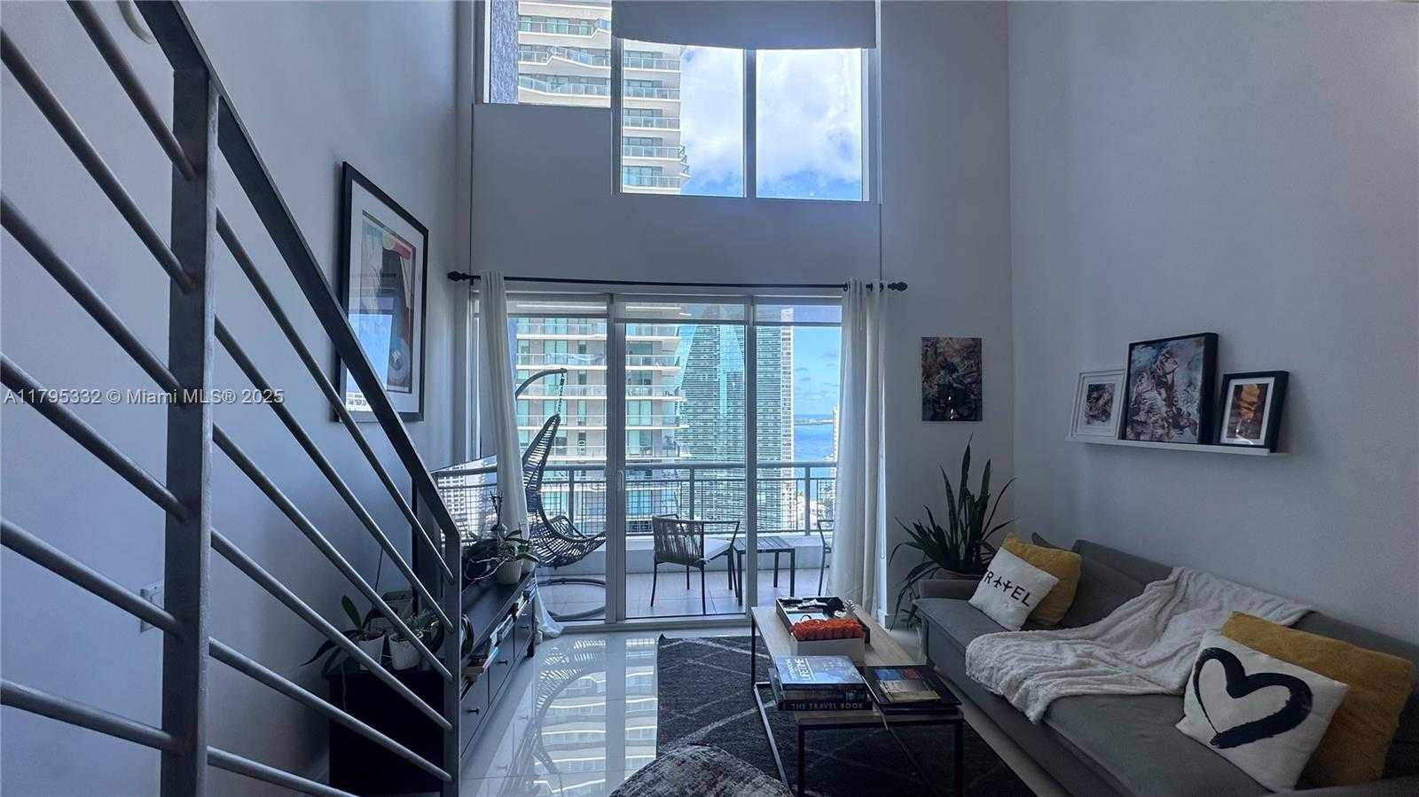 Small Image of 60 SOUTH WEST 13TH ST #2402, Miami Number 14