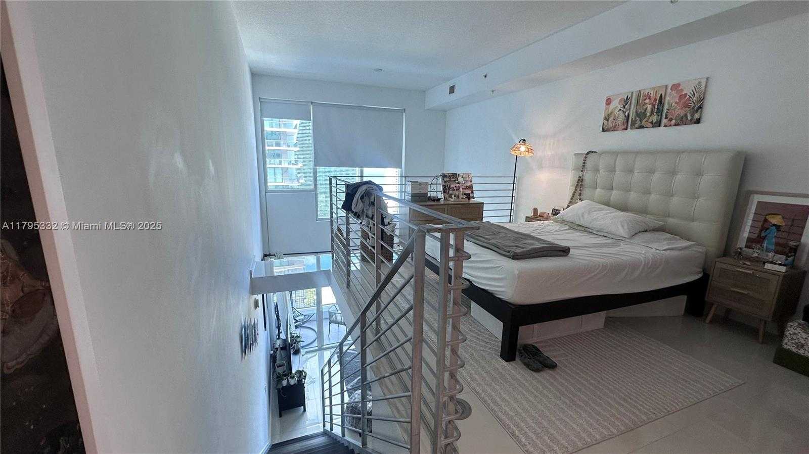 Small Image of 60 SOUTH WEST 13TH ST #2402, Miami Number 23