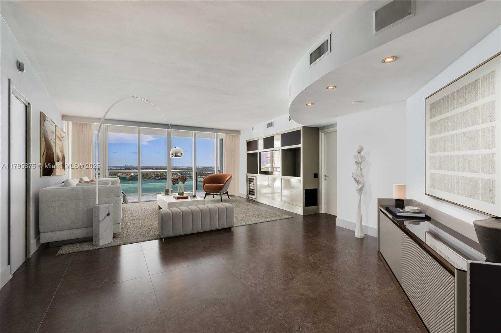 Small Image of 450 ALTON RD #2303, Miami Beach Number 2