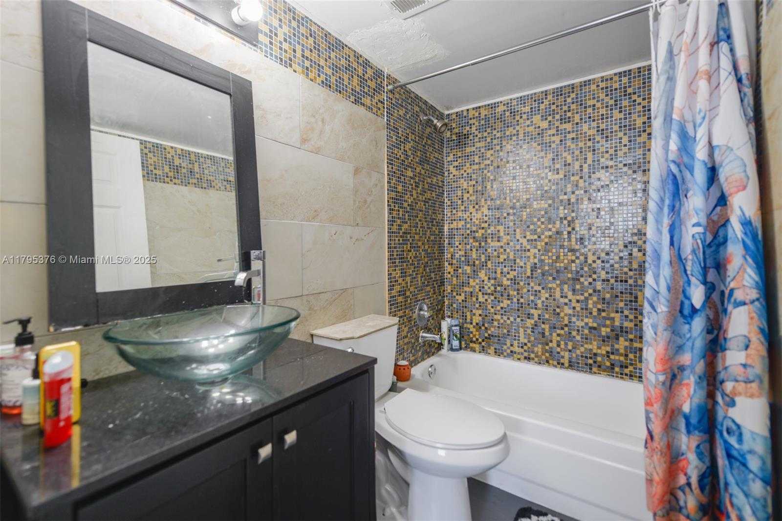 Small Image of 800 NORTH MIAMI AVE #E-809, Miami Number 13