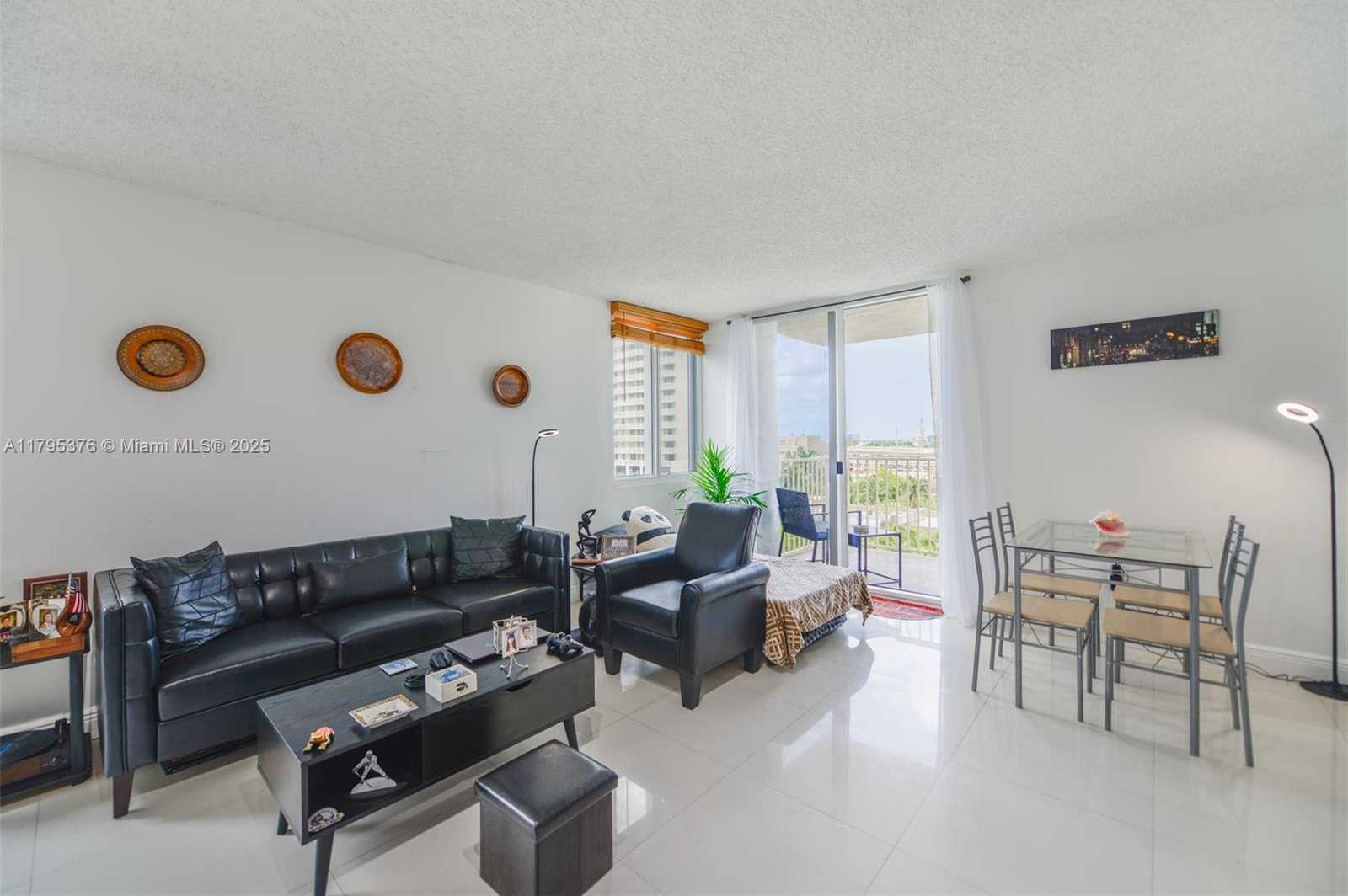 Small Image of 800 NORTH MIAMI AVE #E-809, Miami Number 2