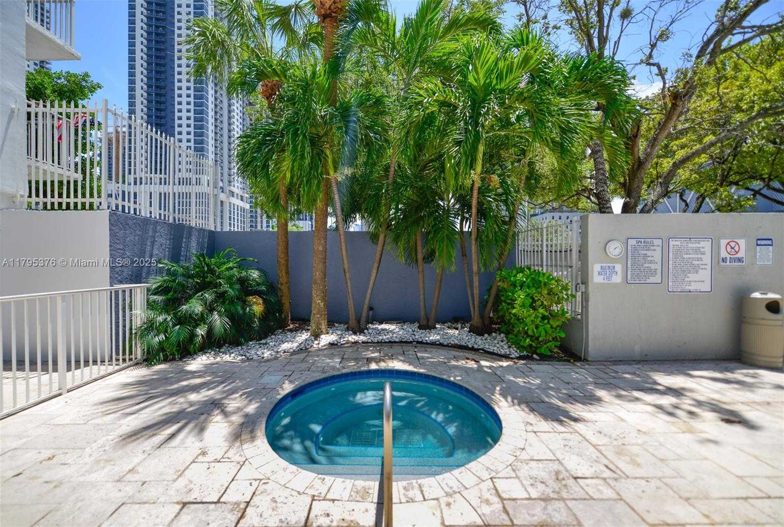Small Image of 800 NORTH MIAMI AVE #E-809, Miami Number 20