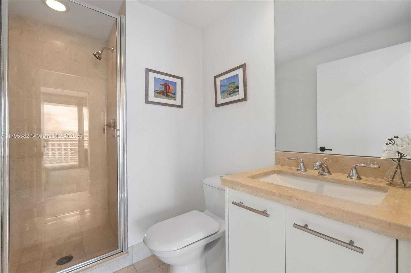 Small Image of 6799 COLLINS AVE #1106, Miami Beach Number 21