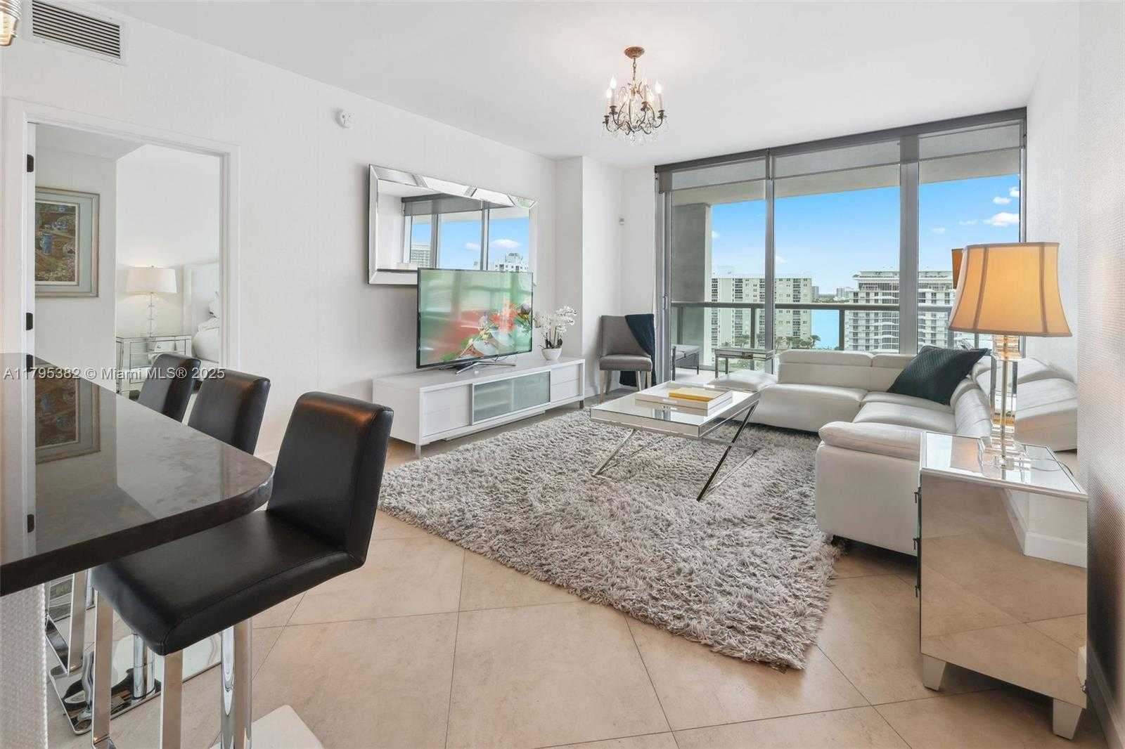Small Image of 6799 COLLINS AVE #1106, Miami Beach Number 8