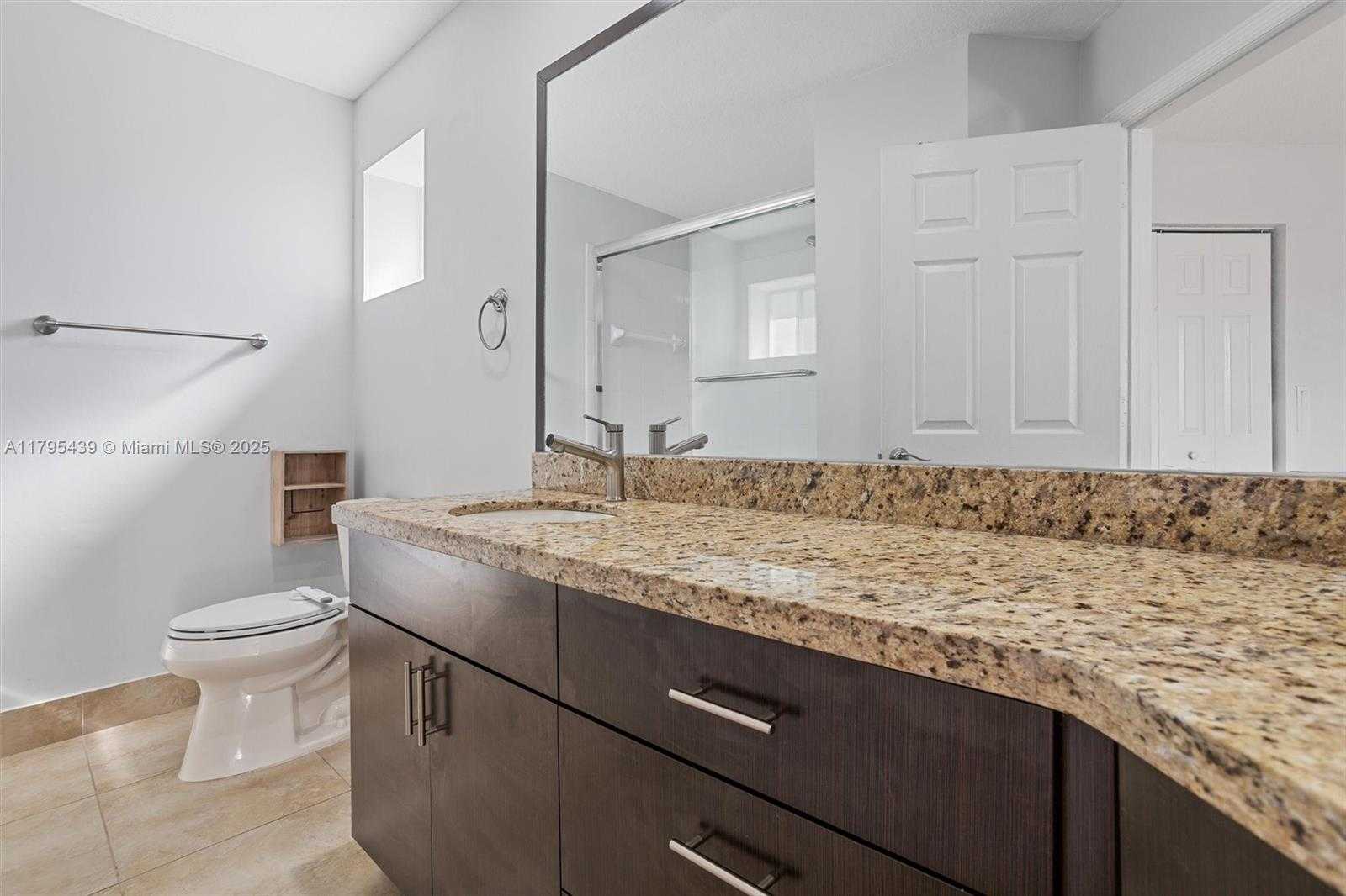 Small Image of 5761 NORTH WEST 115TH CT #105, Doral Number 12
