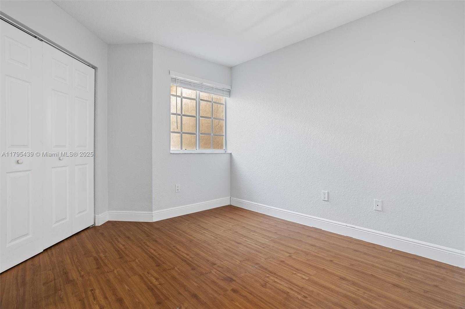 Small Image of 5761 NORTH WEST 115TH CT #105, Doral Number 16