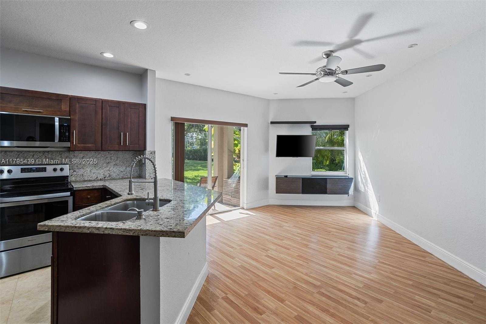 Small Image of 5761 NORTH WEST 115TH CT #105, Doral Number 2