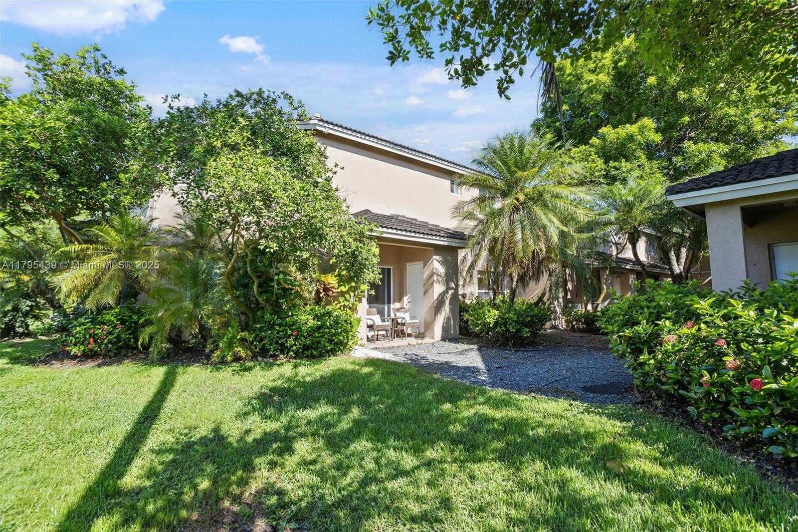 Small Image of 5761 NORTH WEST 115TH CT #105, Doral Number 22