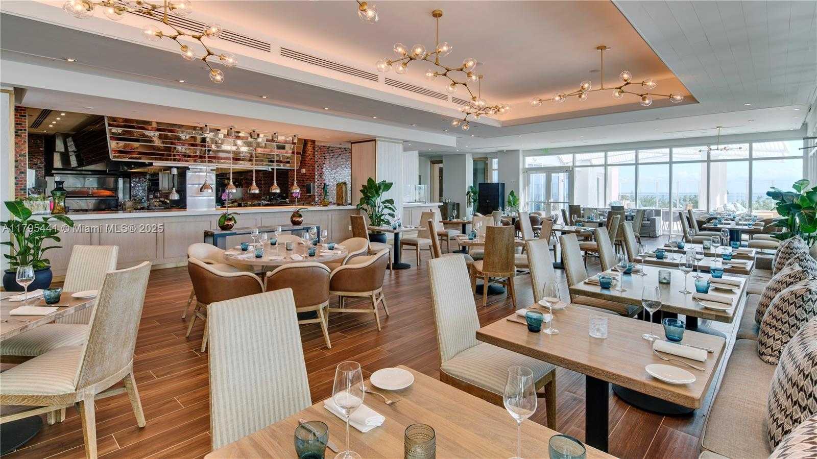 Small Image of 6801 COLLINS AVE #605, Miami Beach Number 56