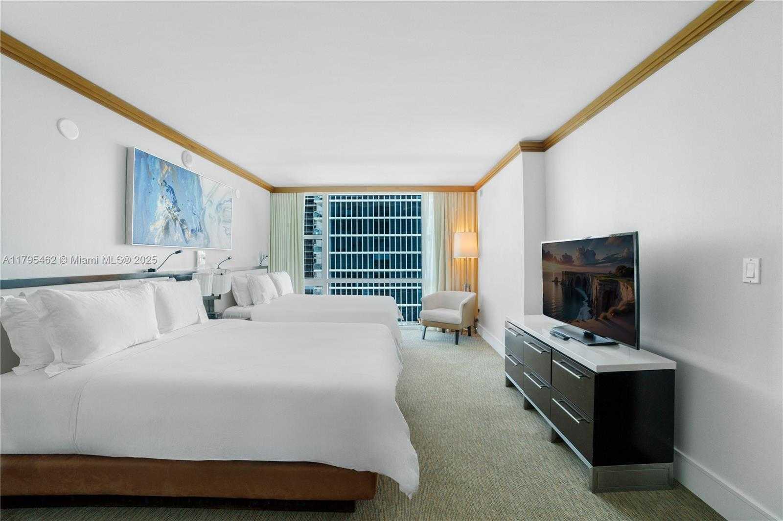 Small Image of 6801 COLLINS AVE #1014, Miami Beach Number 14