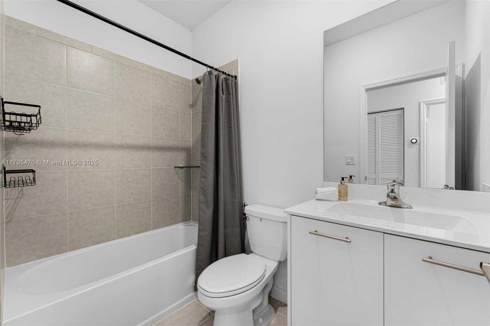 Small Image of 2375 NORTH WEST 122ND TER, Miami Number 18