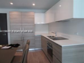 Small Image of 777 #N212, Hollywood Number 14