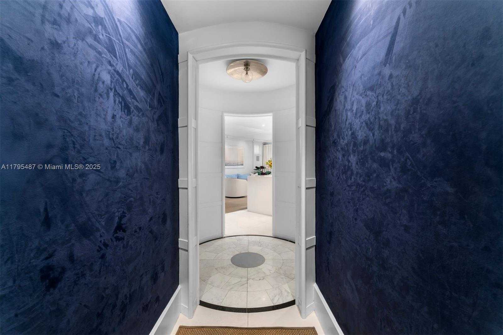Small Image of 125 JEFFERSON AVE #113, Miami Beach Number 4
