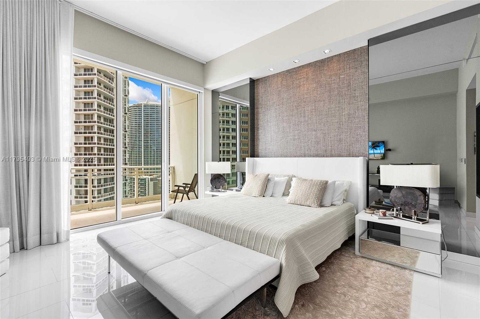 Small Image of 900 BRICKELL KEY BLVD #2104, Miami Number 22