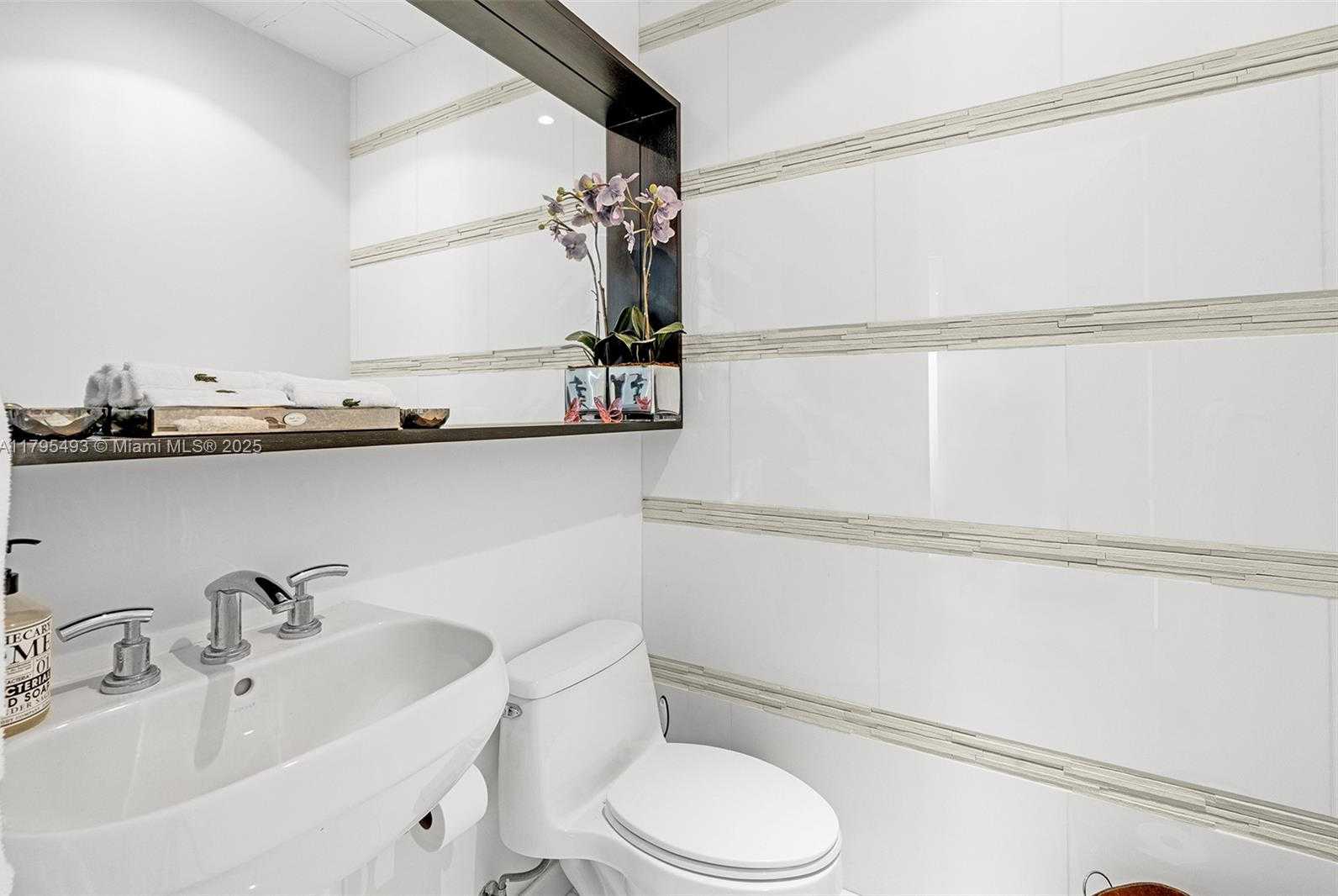 Small Image of 900 BRICKELL KEY BLVD #2104, Miami Number 26