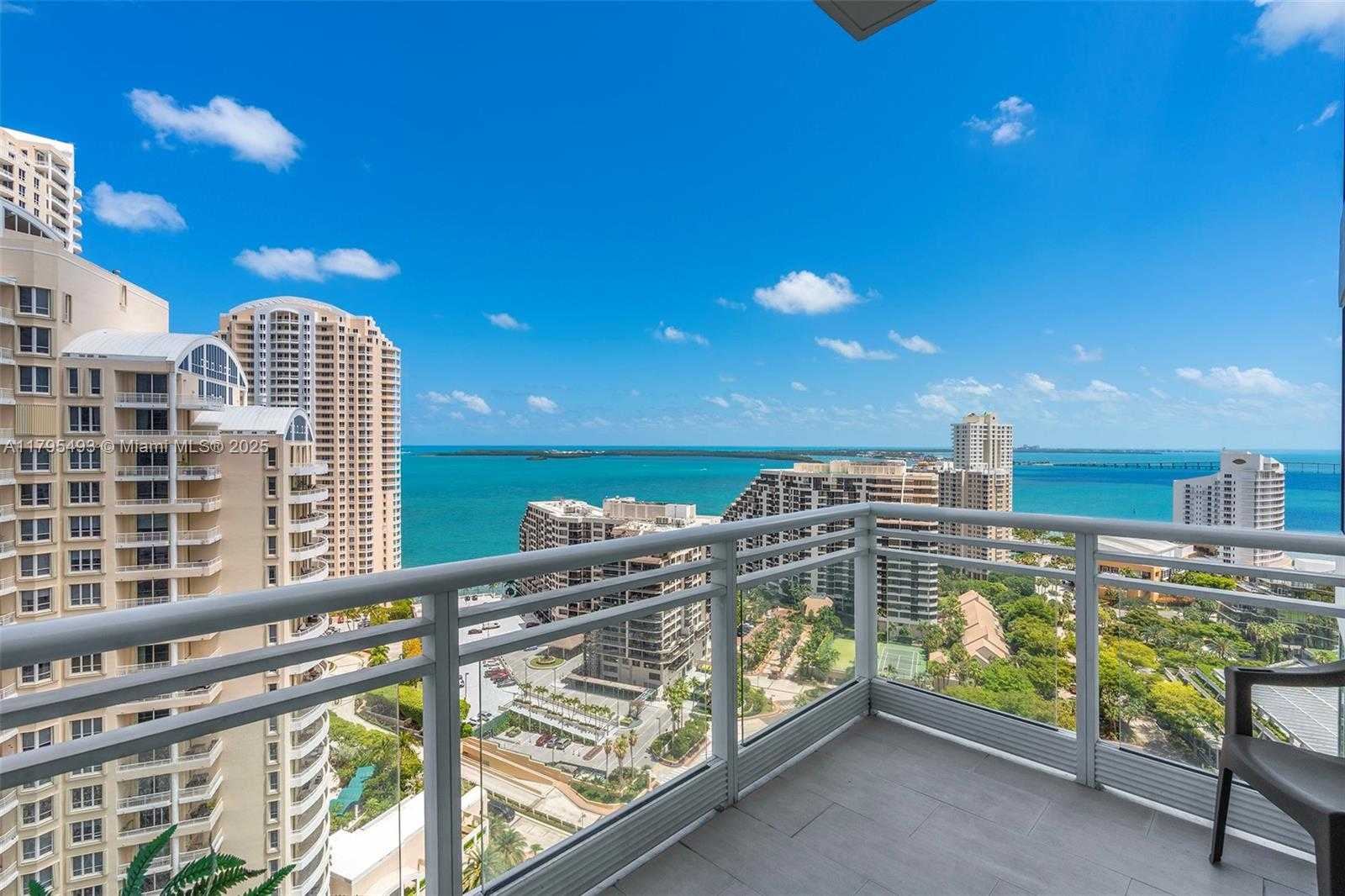 Small Image of 900 BRICKELL KEY BLVD #2104, Miami Number 3