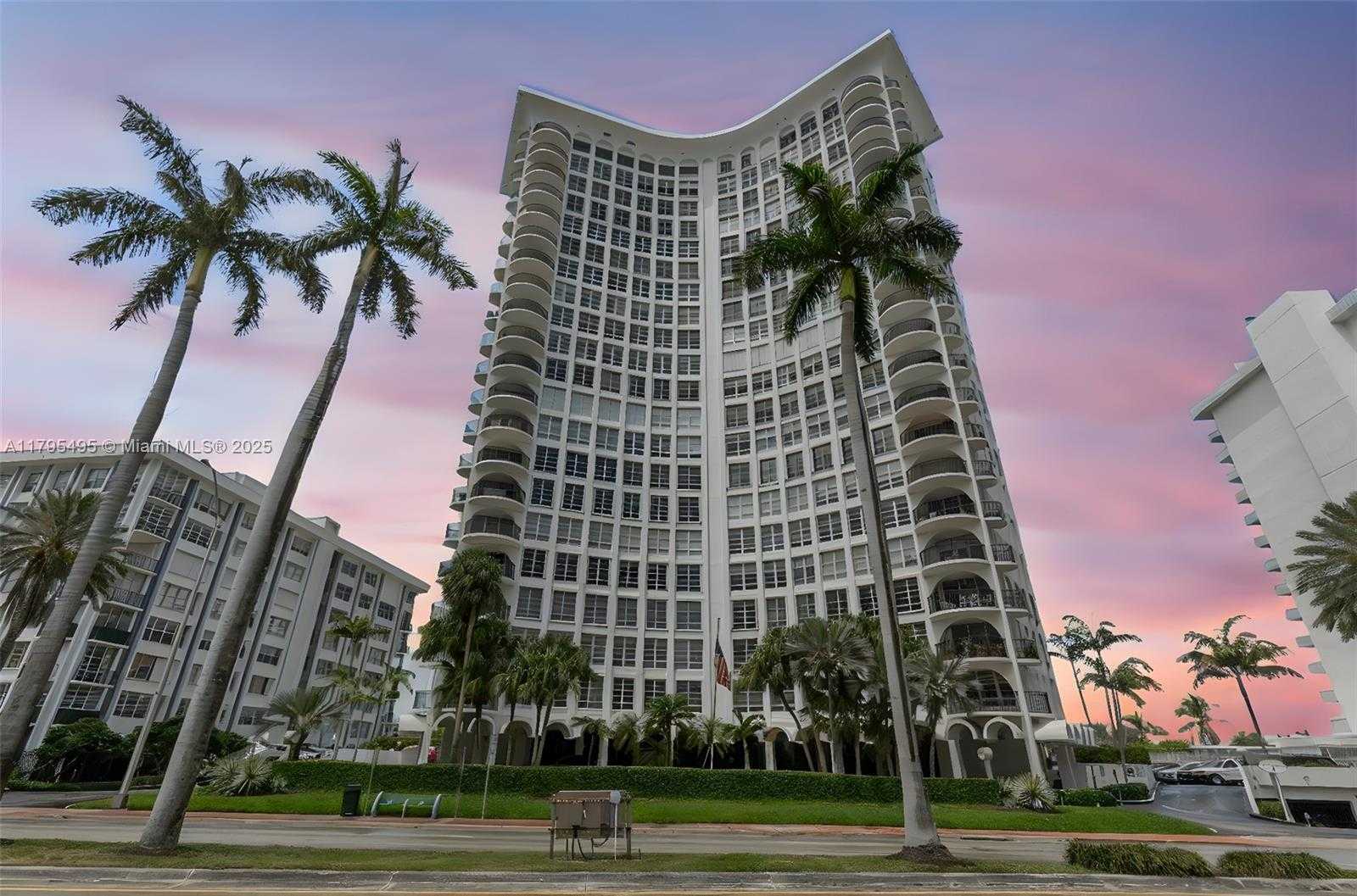 Small Image of 5660 COLLINS AVE #7E, Miami Beach Number 40