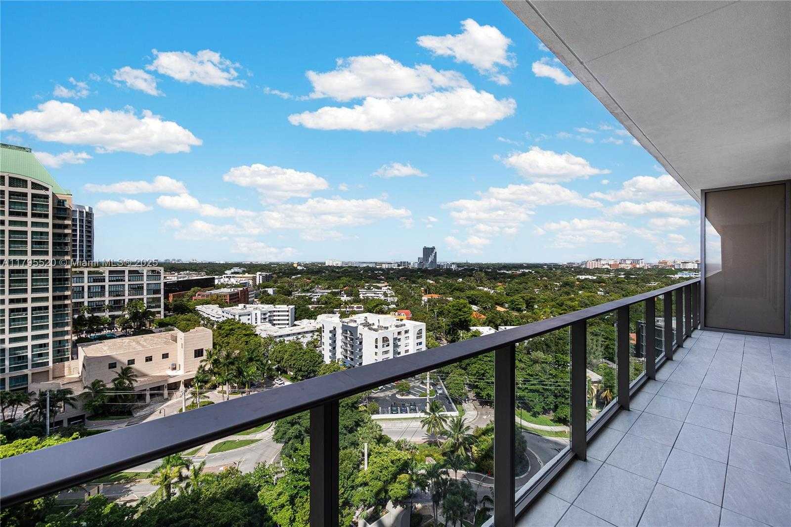 Small Image of 2678 TIGERTAIL AVE #1205, Miami Number 18
