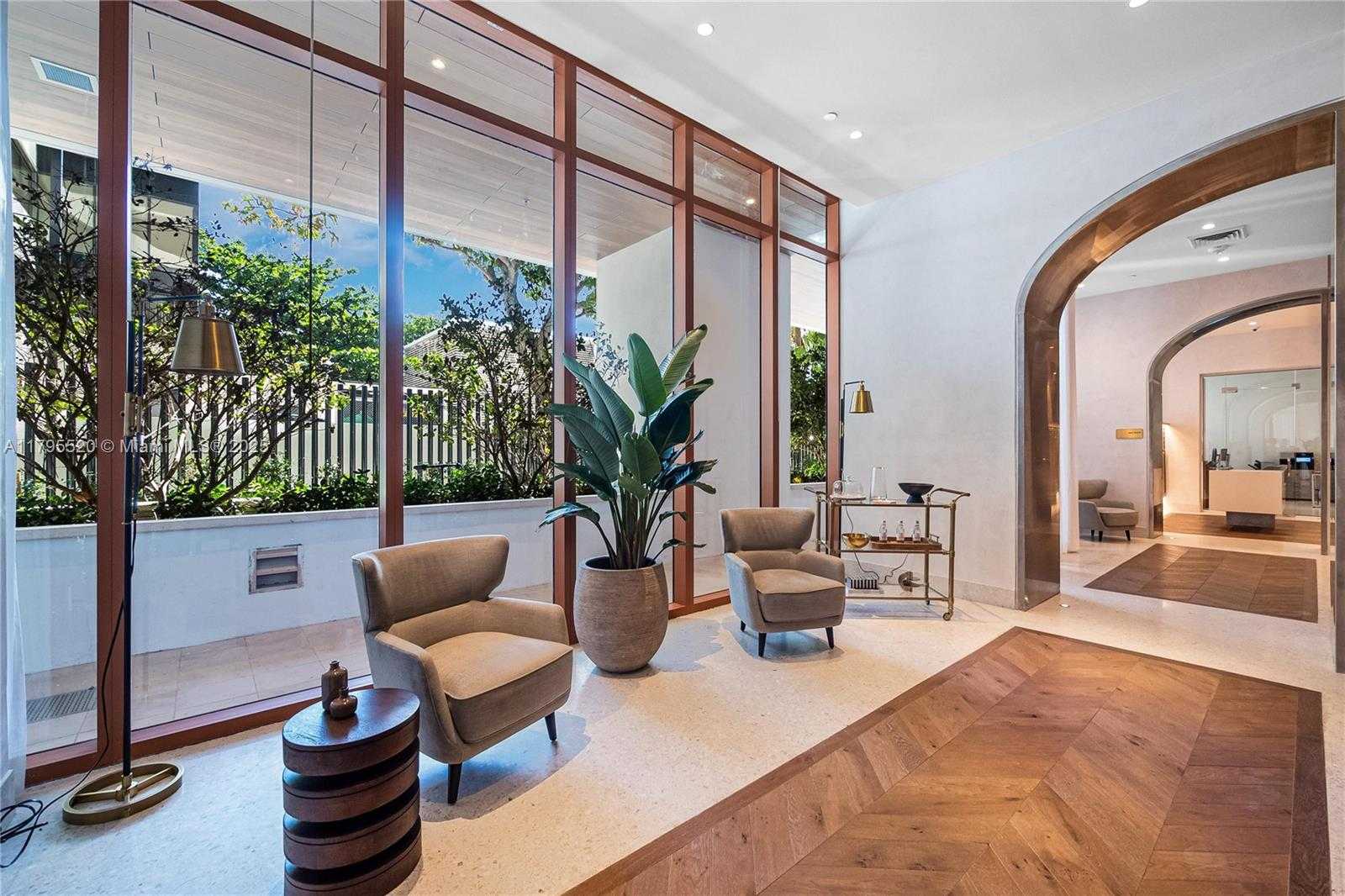 Small Image of 2678 TIGERTAIL AVE #1205, Miami Number 25