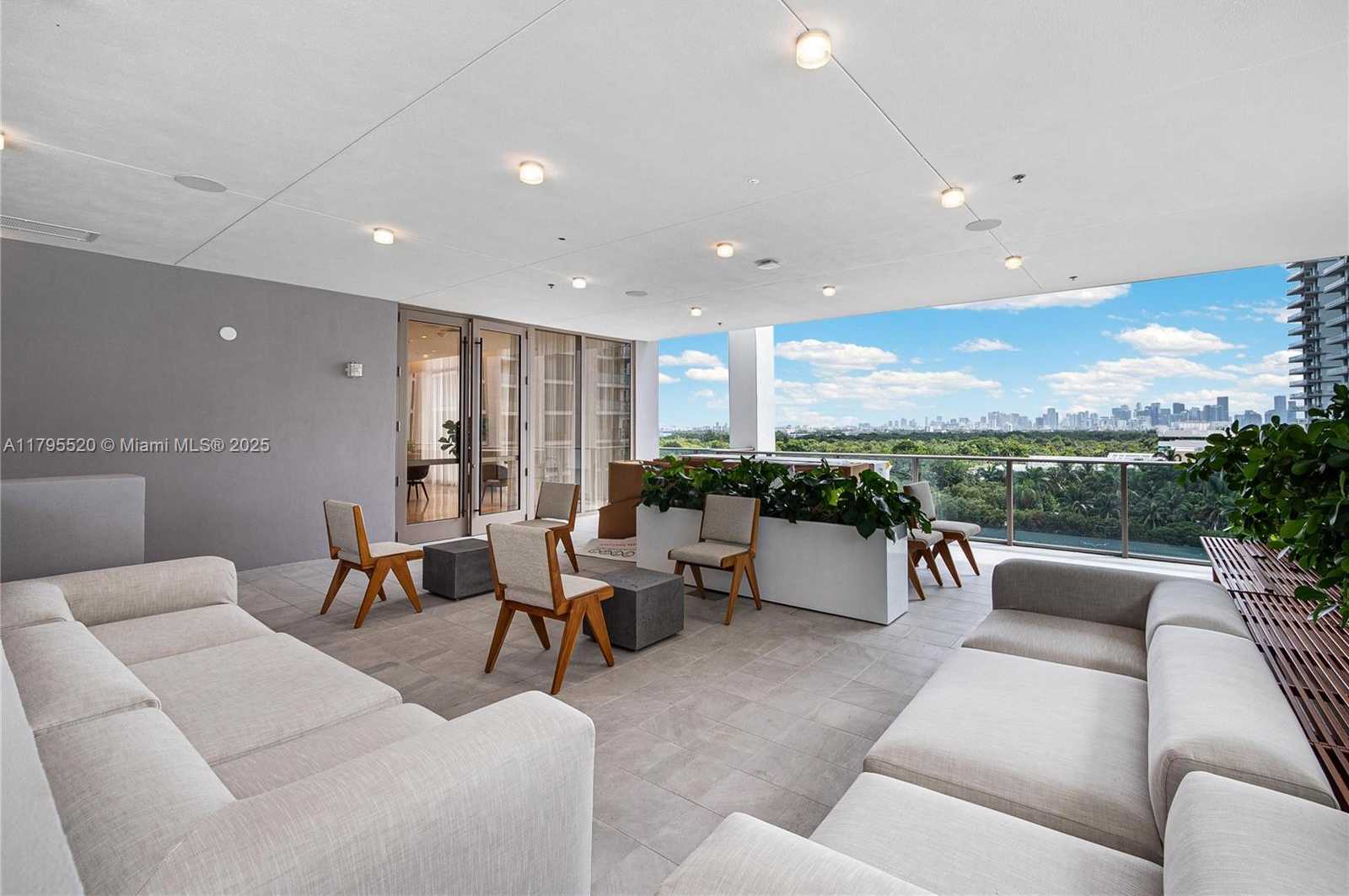 Small Image of 2678 TIGERTAIL AVE #1205, Miami Number 35