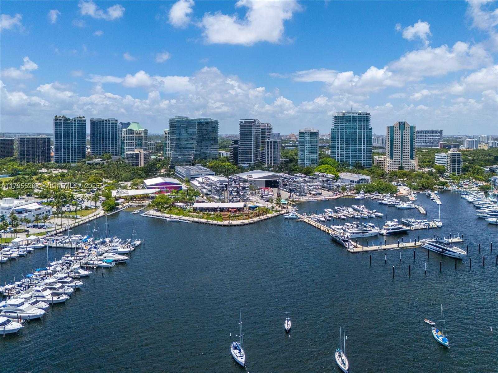 Small Image of 2678 TIGERTAIL AVE #1205, Miami Number 61