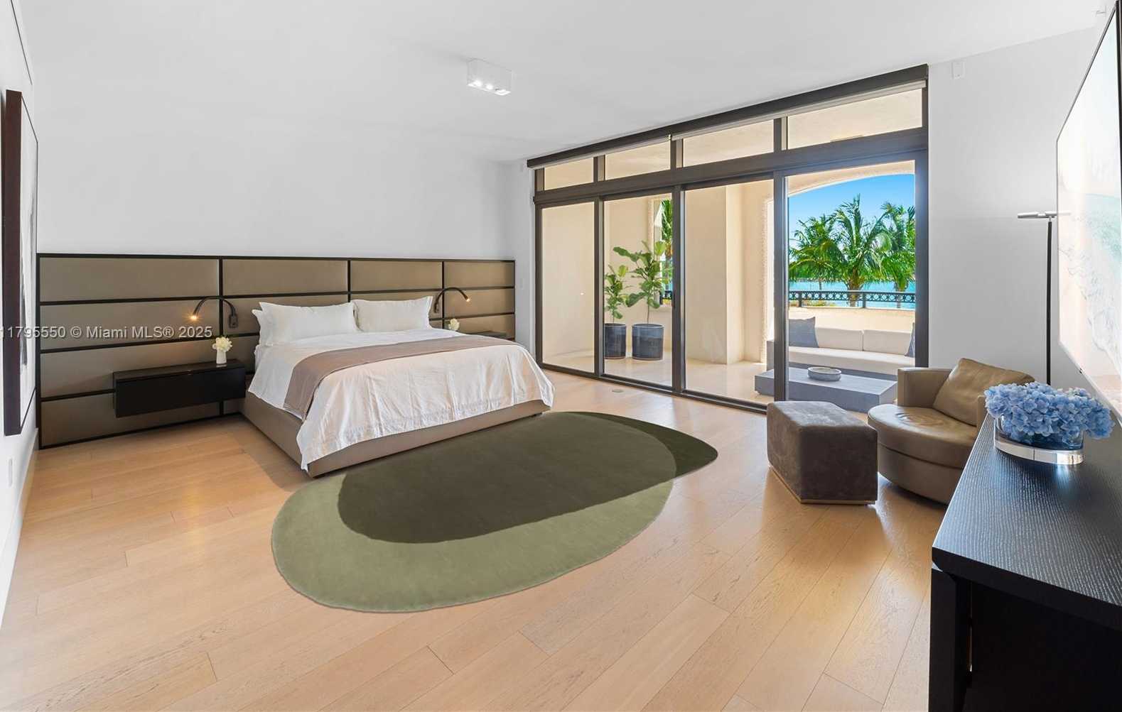 Small Image of 7025 FISHER ISLAND DR #7025, Miami Beach Number 10