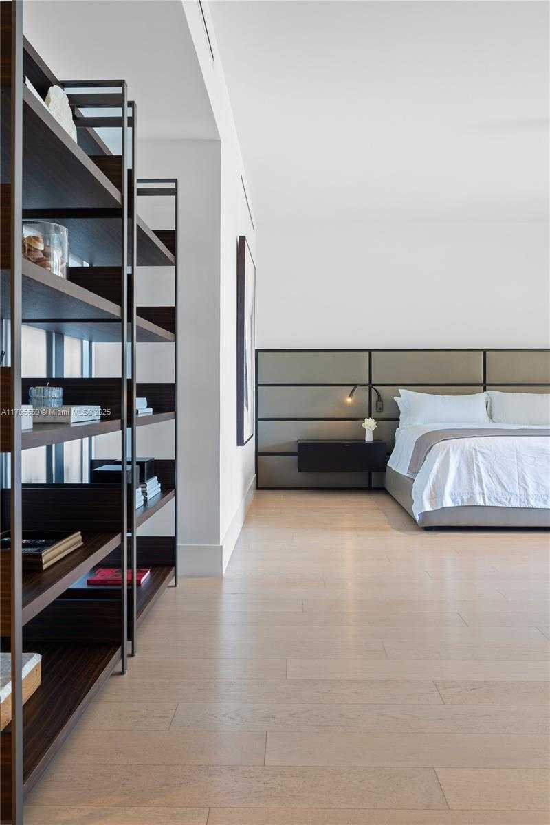 Small Image of 7025 FISHER ISLAND DR #7025, Miami Beach Number 50