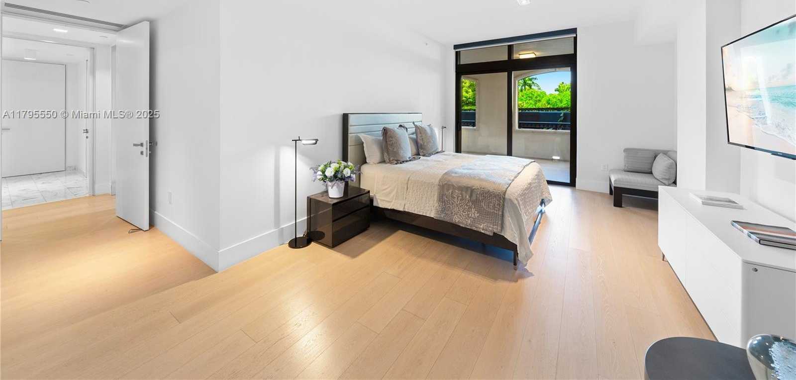 Small Image of 7025 FISHER ISLAND DR #7025, Miami Beach Number 59