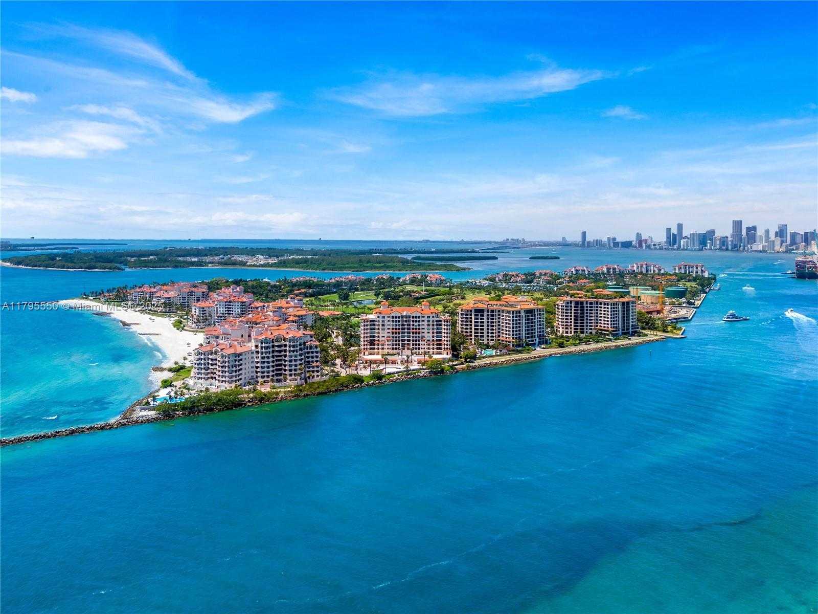Small Image of 7025 FISHER ISLAND DR #7025, Miami Beach Number 73