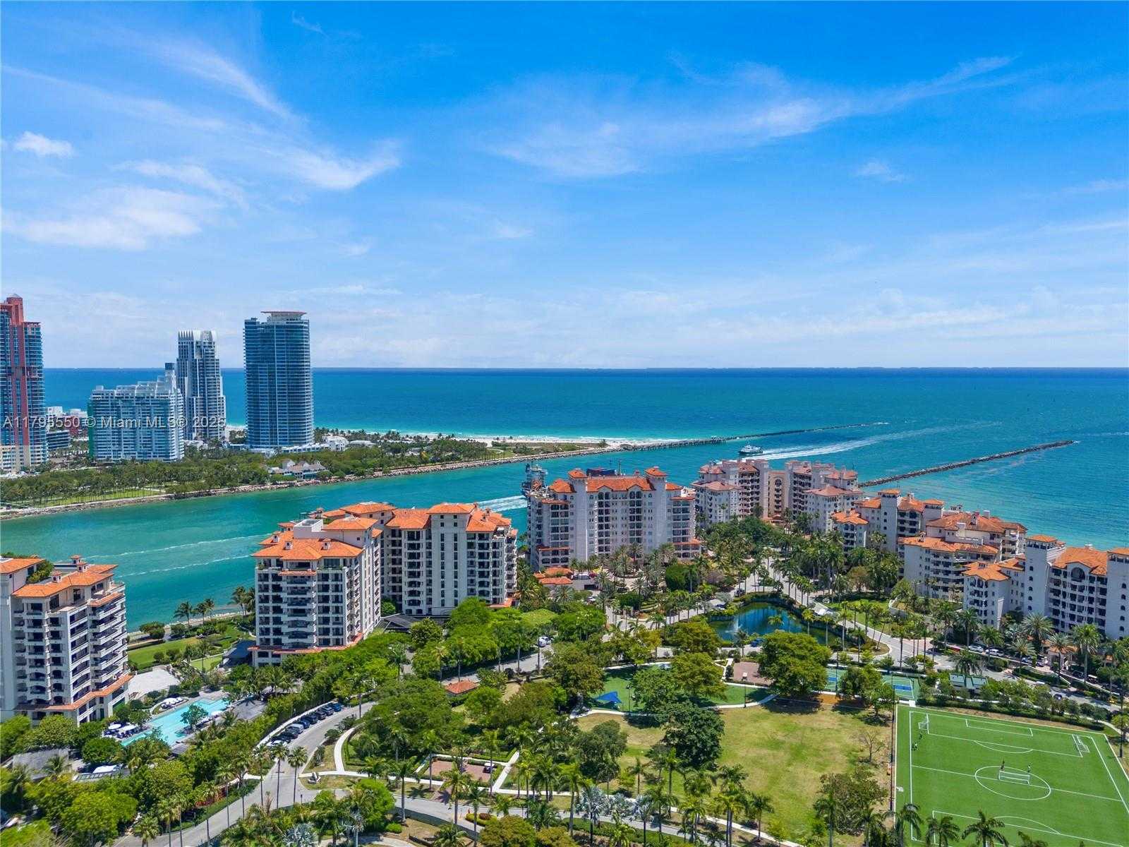 Small Image of 7025 FISHER ISLAND DR #7025, Miami Beach Number 79