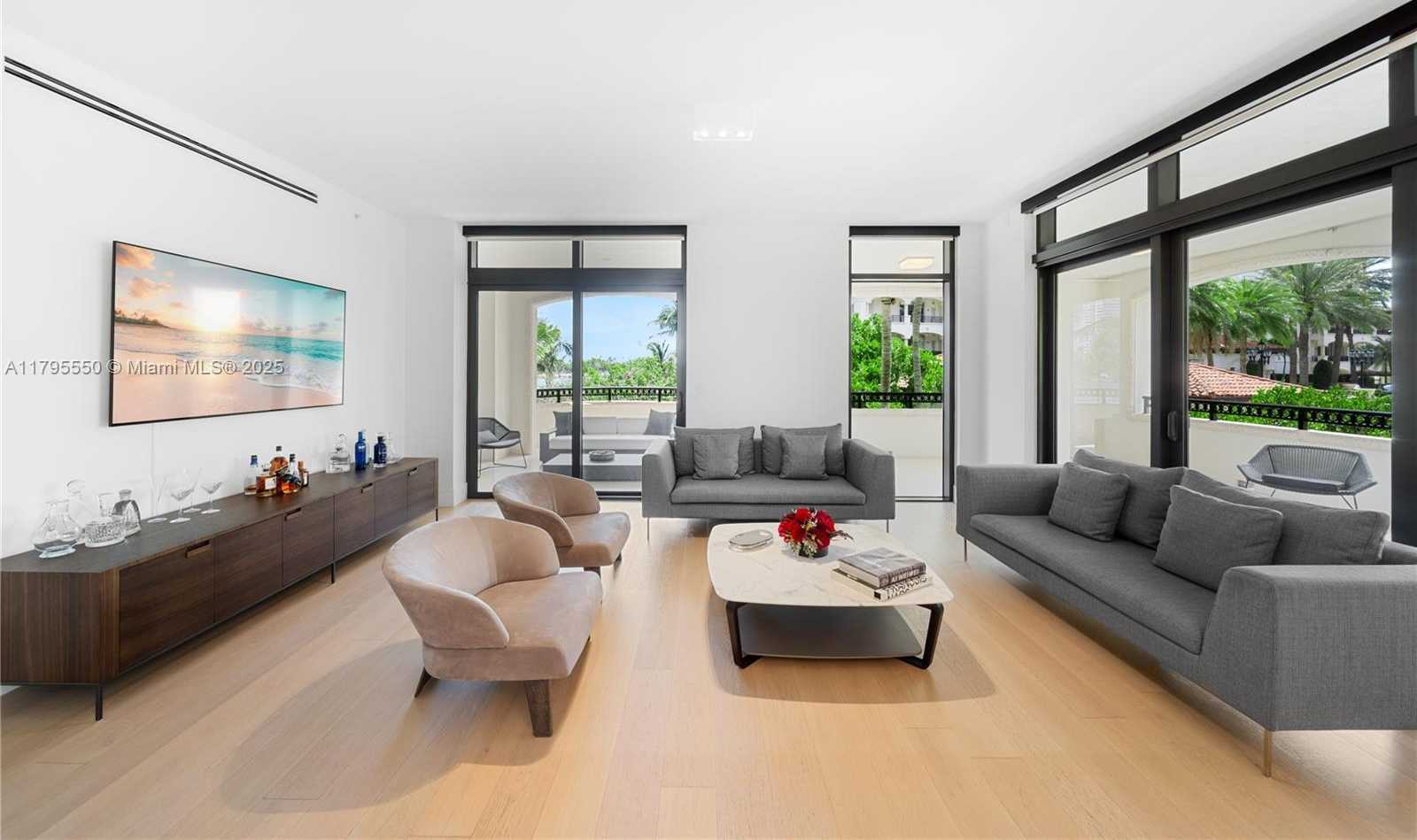 Small Image of 7025 FISHER ISLAND DR #7025, Miami Beach Number 8