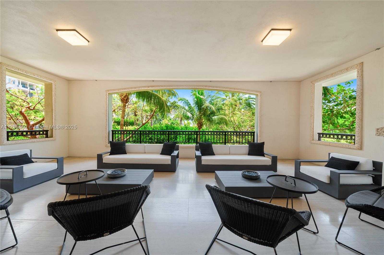 Small Image of 7025 FISHER ISLAND DR #7025, Miami Beach Number 9