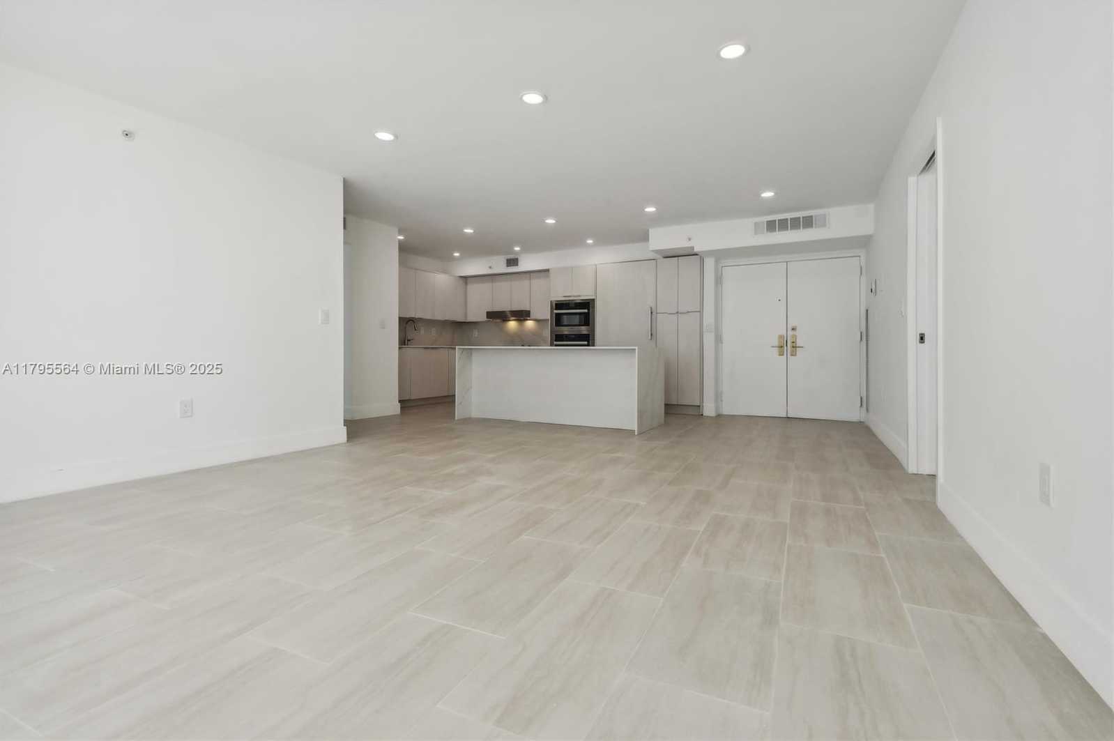 Small Image of 9 ISLAND AVE #1209, Miami Beach Number 16