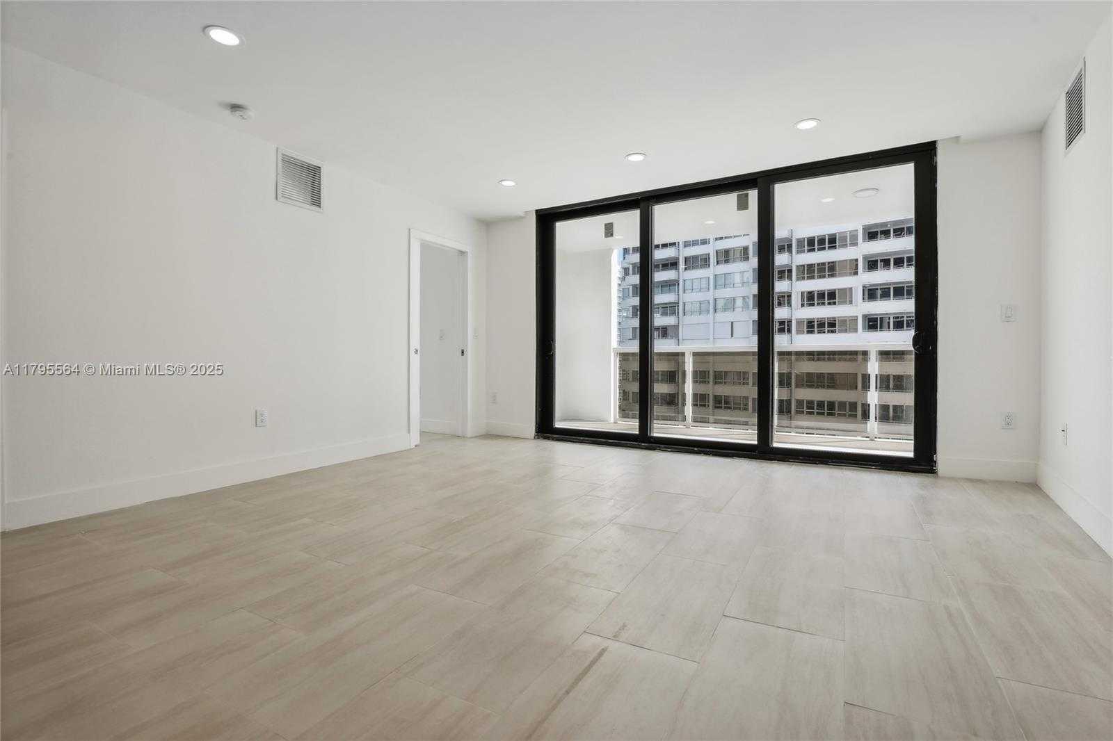Small Image of 9 ISLAND AVE #1209, Miami Beach Number 18