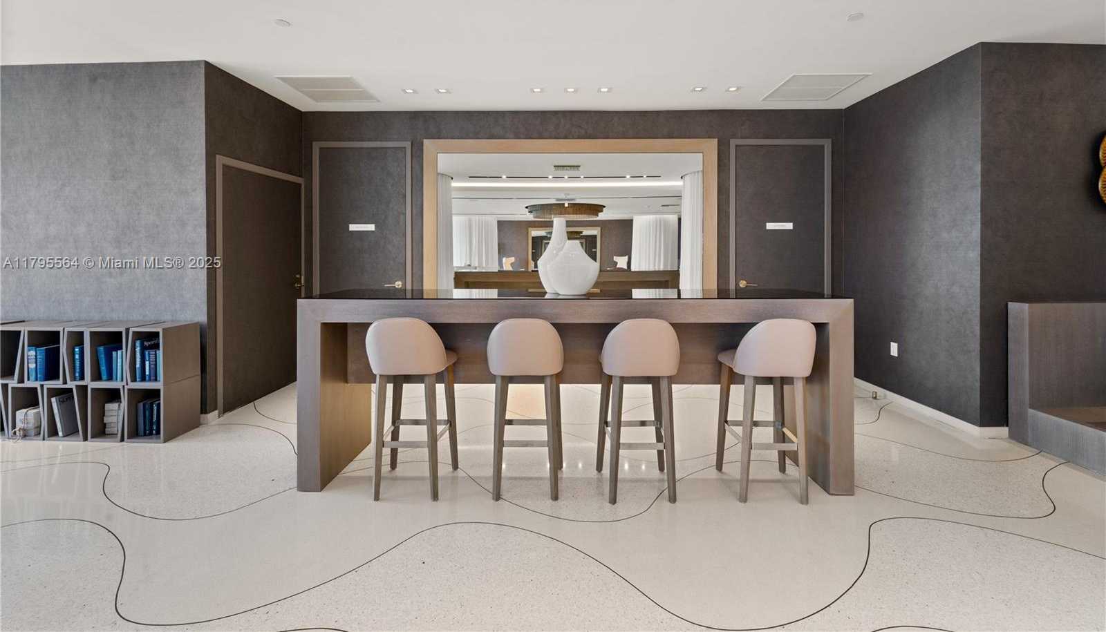 Small Image of 9 ISLAND AVE #1209, Miami Beach Number 44