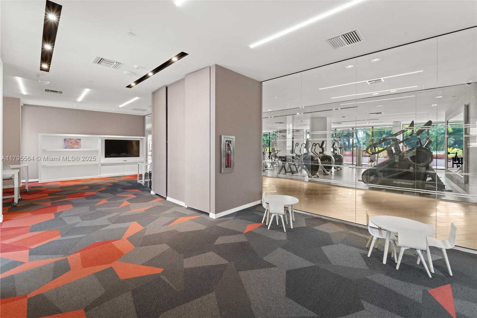 Small Image of 9 ISLAND AVE #1209, Miami Beach Number 49