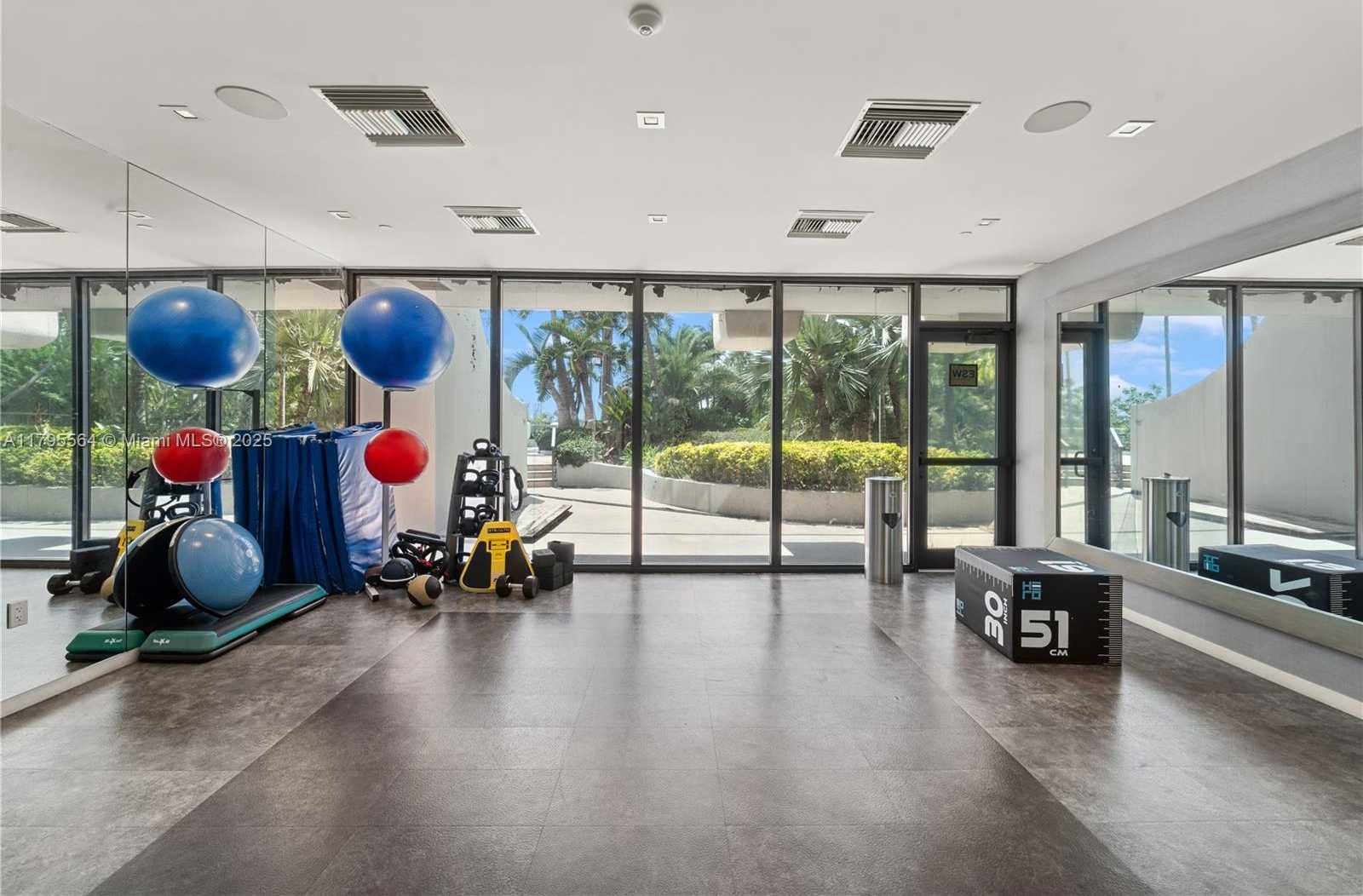 Small Image of 9 ISLAND AVE #1209, Miami Beach Number 53