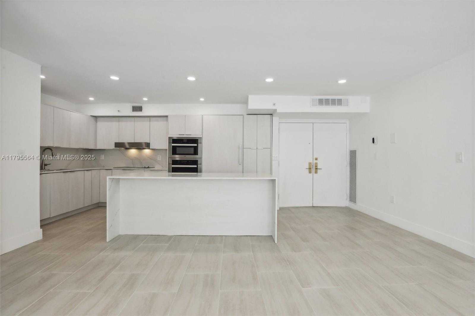 Small Image of 9 ISLAND AVE #1209, Miami Beach Number 8