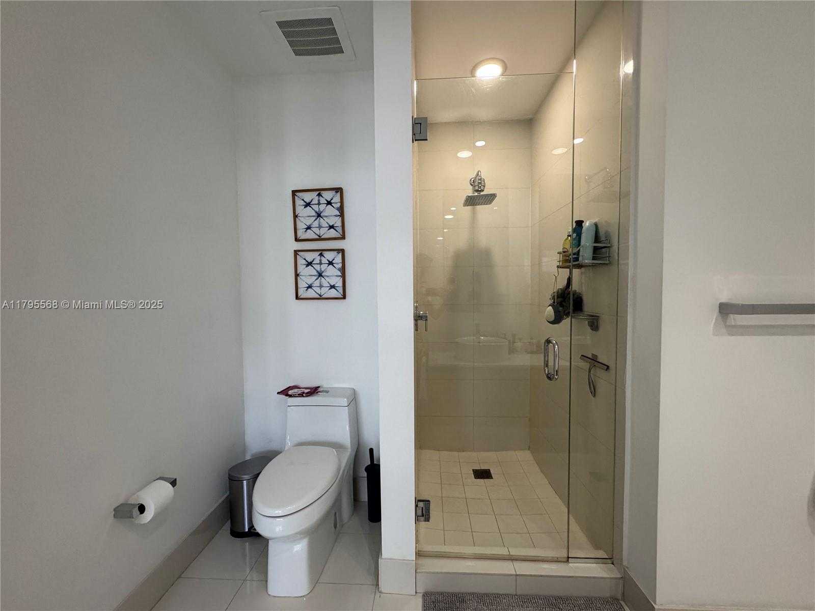 Small Image of 121 NORTH EAST 34TH ST #L601, Miami Number 11