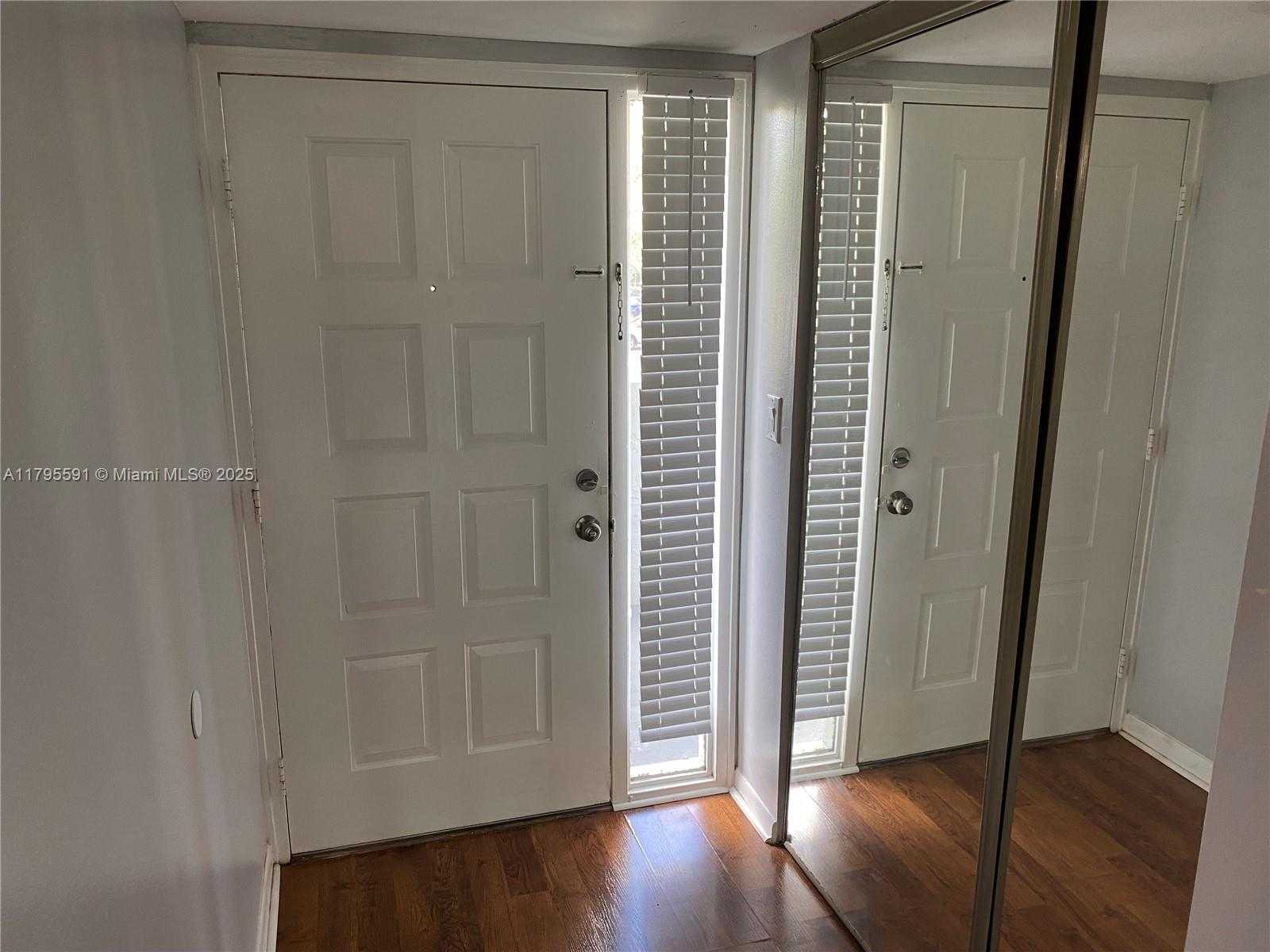Small Image of 4133 SOUTH CARAMBOLA CIR S #G203, Coconut Creek Number 11