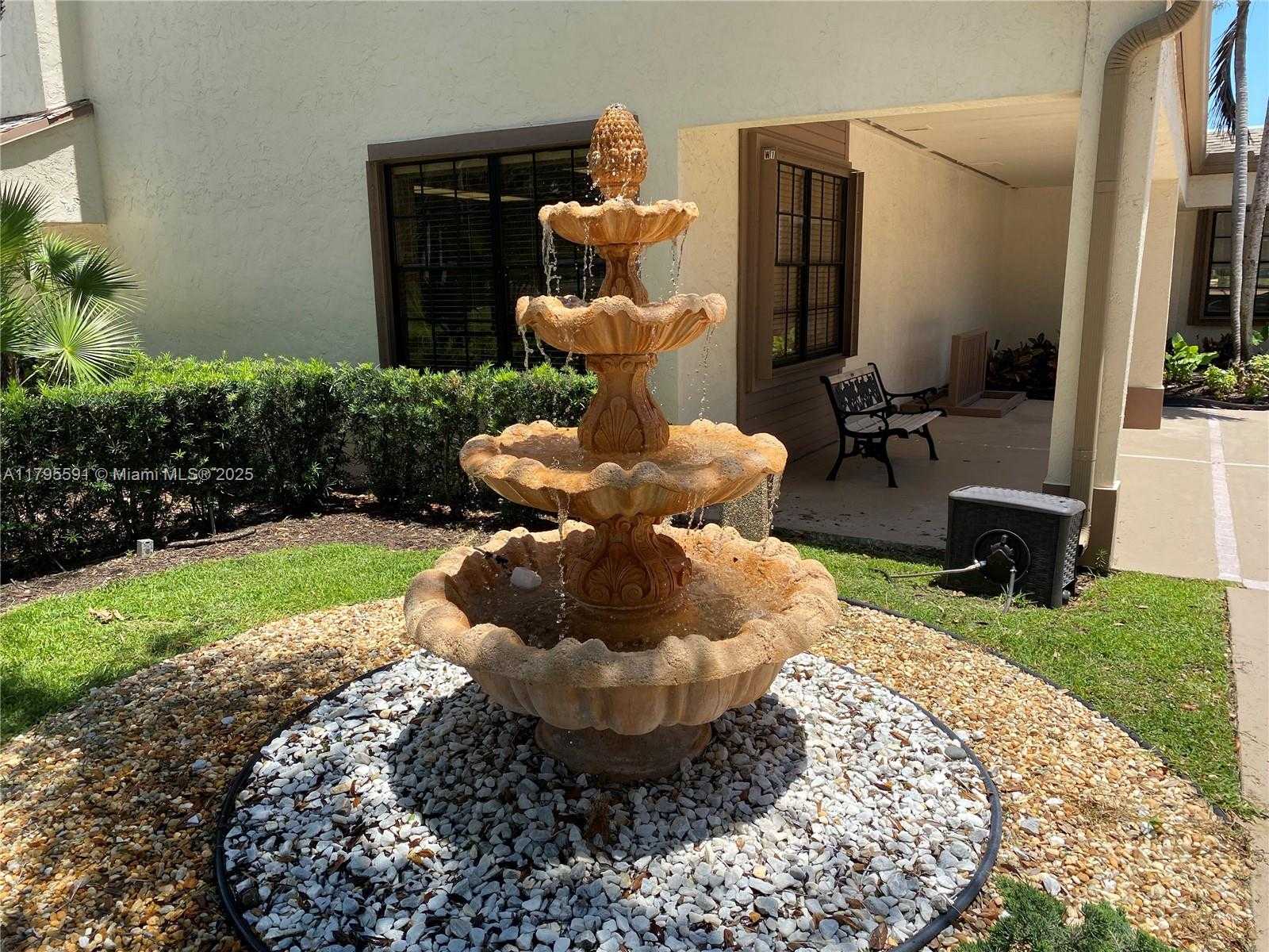 Small Image of 4133 SOUTH CARAMBOLA CIR S #G203, Coconut Creek Number 31